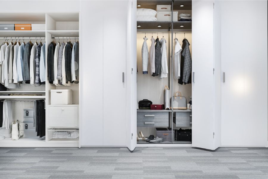 Top 7 White Wardrobe Ideas for Modern Urban Homes